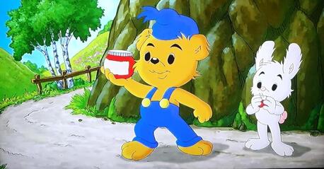 Manama, Electronics, BHD 25,  Like New HDMI HITACHI Projector CP-EX250 - Orig Cables - Excellent Condition