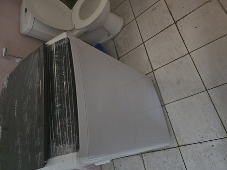 Manama, Household Items, BHD 40,  Automatic Washing Machine