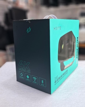 Manama, Computers, BHD 43,  Brand New 4K Smart Android WIFI Projector (Built-In Play Store) & Mobile Screen Sharing