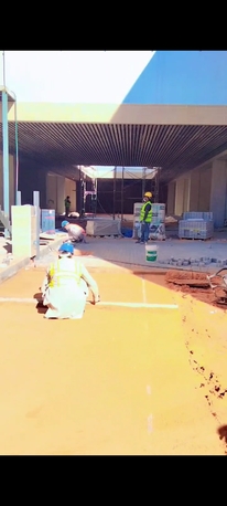 Riyadh, Construction, Tiles Fixing