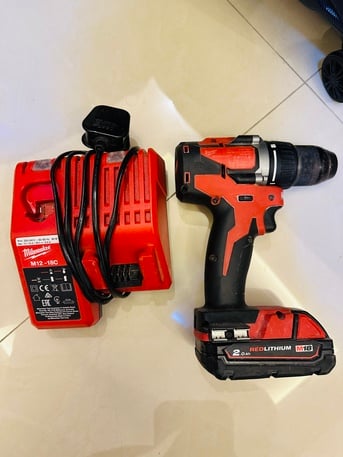 Jeddah, Tools, SAR 500,  Milwaukee M18 18-Volt Lithium-Ion Brushless Cordless Compact Drill/Driver - 1/2in