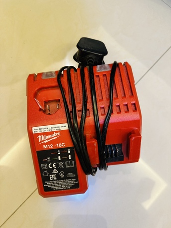 Jeddah, Tools, SAR 500,  Milwaukee M18 18-Volt Lithium-Ion Brushless Cordless Compact Drill/Driver - 1/2in