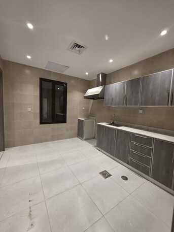 Kuwait City, Apartments/Houses, KWD 650/month,  3 BR,  For Rent In Al-Siddiq: 3-bedroom Master Apartment