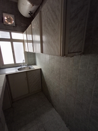 Manama, Apartments/Houses, BHD 120/month,  2 BR,  2bhk 1bath Closed Kitchen 120bd With Out Ewa Ac