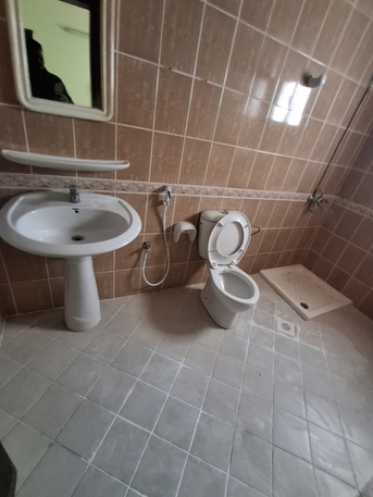 Hoora, Apartments/Houses, BHD 200/month,  2 BR,  2bhk Whith Ewa Ac 200bd Ewa 40bd Limit Near Asharaf