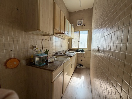 Salmaniya, Apartments/Houses, BHD 140/month,  2 BR,  2 Bedroom Flat For Rent Without Ewa