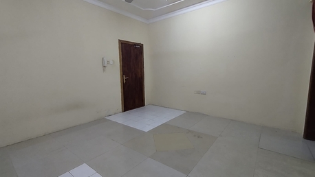 Sanabis, Apartments/Houses, BHD 140/year,  1 BR,  Sanabis:- Groundfloor Studio Flat On Rent With Unlimited Ewa..