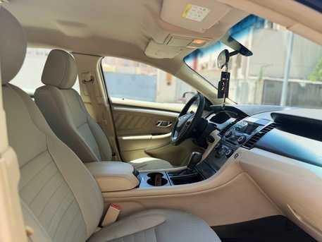 Jeddah, Vehicles, Cars & Trucks , SAR 27000,  Ford Taunus,  2018,  Automatic,  450000 KM,  Taurus  4 Cylinder Turbo