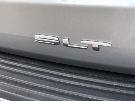 Jubail, Vehicles, Cars & Trucks , SAR 247000,  2024 Yukon SLT Full Option, 4x4, Low Mileage (45,000 Km), Original Paint, Stored,  2024,  45000 KM,  Jubail Down Town Carshowroom Area