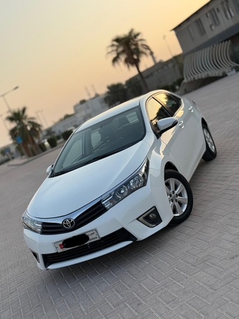 Manama, Vehicles, Cars & Trucks , BHD 3450,  Toyota Corolla,  2015,  Automatic,  155664 KM,    Model 2.0 In Excellent Condition