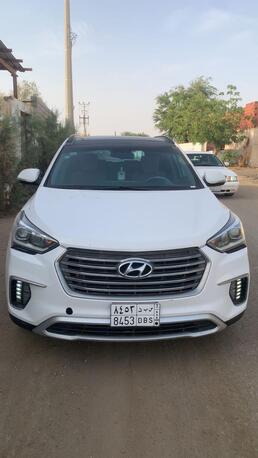 Yanbu, Vehicles, Cars & Trucks , SAR 45000,  Hyundai Santa Fe Grand,  2017,  Automatic,  335 KM,  Hyundai Santa Fe Full Option Grand 6 Cylinder