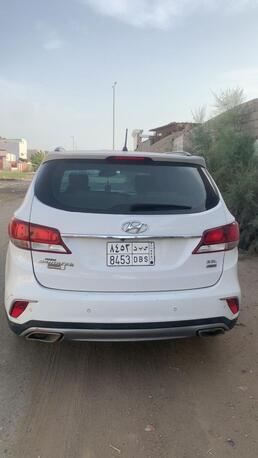 Yanbu, Vehicles, Cars & Trucks , SAR 45000,  Hyundai Santa Fe Grand,  2017,  Automatic,  335 KM,  Hyundai Santa Fe Full Option Grand 6 Cylinder