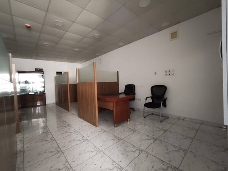 Hoora, Offices, BHD 150,  Hoora:-Office Space Furnished Commercial/Office Flat On Rent.Bd 150/- 3months Advance