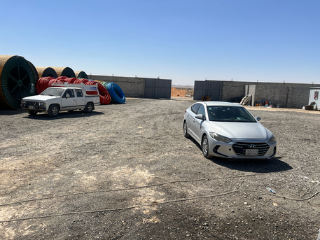 Riyadh, Vehicles, Cars & Trucks , SAR 40000,  Hyundai Elantra,  2018,  Automatic,  200000 KM,