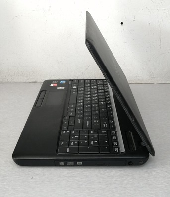 Manama, Computers, BHD 53,  Toshiba Core I3 2.5Ghz Laptop 8GB RAM SSD (10x Fast Working) 15.6"Display WIN,Office Ready