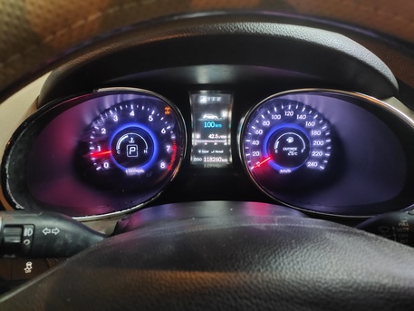 Manfouha, Vehicles, Cars & Trucks , SAR 48000,  Hyundai Santa Fe,  2015,  Automatic,  118300 KM,  Selling My Car Santa Fe Car Everything Is In Original Condition