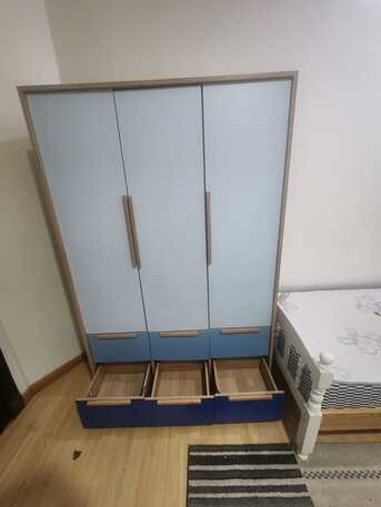 Riyadh, Furniture, SAR 1100,  Kids Bedroom Set For Sale (3 Single Beds + Wardrobe + Study Desk + Carpet)