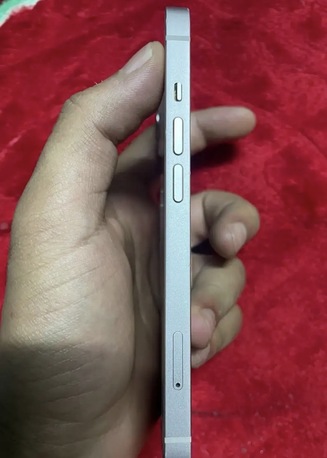 Al Aziziyah, Mobile Phones, SAR 950,  Iphone 13 128gb