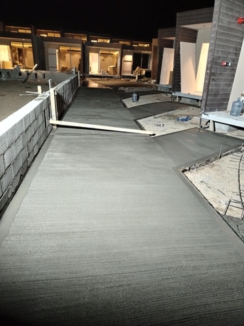 Riyadh, Construction, صبة المروحة لتنعيم الخرسانة المطبوعة