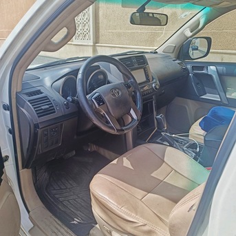 Riyadh, Vehicles, Cars & Trucks , SAR 60000,  Toyota Prado,  2011,  Automatic,  300000 KM,   Good Condition