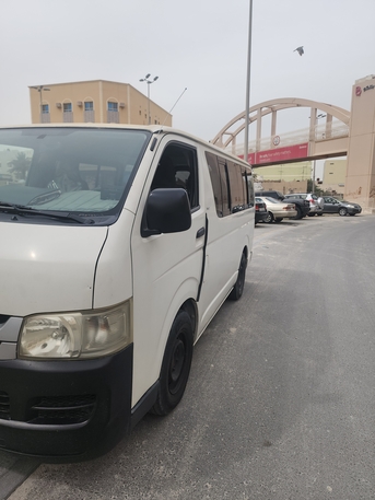 Manama, Vehicles, Cars & Trucks , BHD 3000,  Toyota Hi-Ace,  2010,  Manual,  486620 KM,  Toyota Hiace Bus For Sale