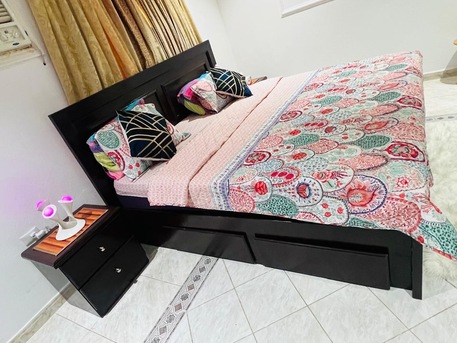 Jeddah, Furniture, SAR 1100,  Super King Size Bed Set With Storage Drawers