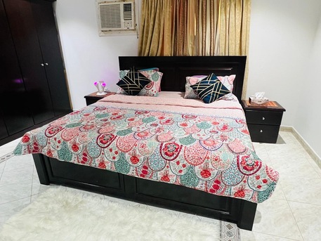 Jeddah, Furniture, SAR 1100,  Super King Size Bed Set With Storage Drawers