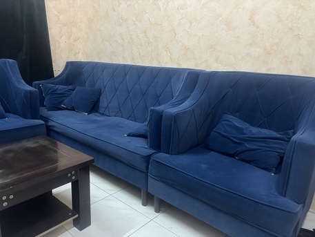 Riyadh, Furniture, SAR 250,  Sofa 5 Seater With Table