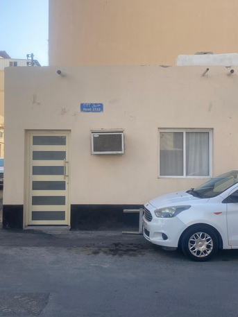 Saar, Apartments/Houses, BHD 100/year,  1 BR,  Room And Bathroom For Rent In Saar Area, Ground Floor. Rent Is 100 Dinars Including Electr