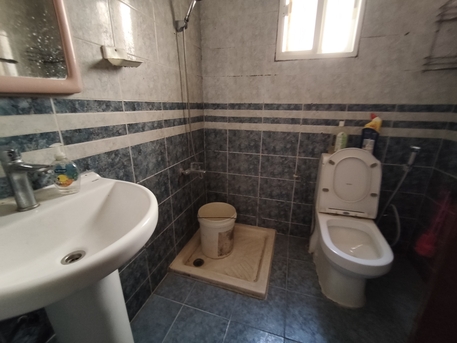 Jidhafs, Apartments/Houses, BHD 160/year,  3 BR,  Jidhafs:- 3Bhk Unfurnished Flat On Rent..