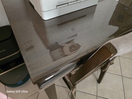 Al Rawdah, Furniture, SAR 250,  Table + Chair + Tredmill