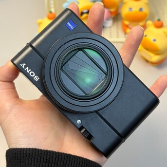 Los Angeles, Photo & Video, USD 470,  Sony Cyber-Shot DSC-RX100 VI