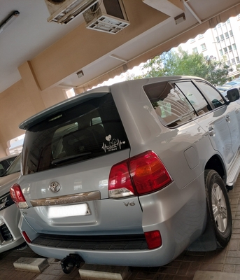 Salmaniya, Vehicles, Cars & Trucks , Toyota Land Cruiser,  2014,  Automatic,  189000 KM,    ( 6 Cylinder )