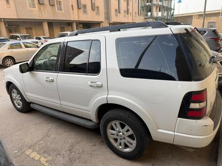 Al Malaz, Vehicles, Cars & Trucks , SAR 16000,  Ford Explorer,  2010,  Automatic,  400000 KM,