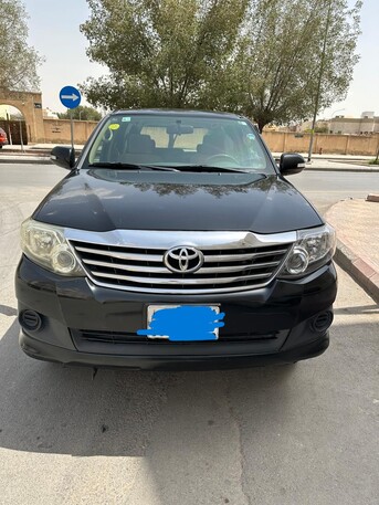 Riyadh, Vehicles, Cars & Trucks , SAR 45000,  Toyota Fortuner,  2012,  Automatic,  303000 KM,   , , SAR45,000
