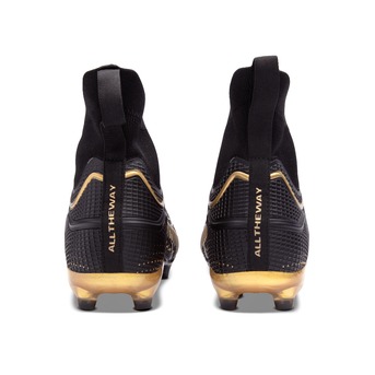 New York, Sporting Goods, Play Like A Pro & Look Like One Too With The Midnight Gator! ⚽✨