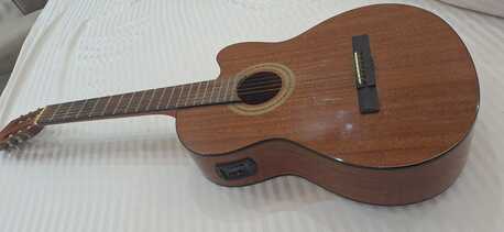 Duba, Musical Instruments, SAR 180,  Samick Classical Guitar, With D