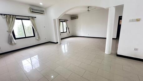Umm Al Hassam, Apartments/Houses, BHD 500/month,  3 BR,  225 Sq. Meter,  3 Bedroom Flat In Compounded Villa Near Umm Al Hassam Stadium