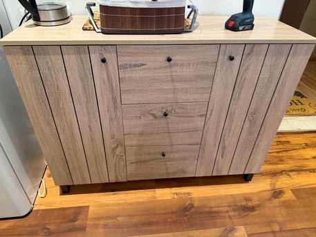 Al Ameer Fawwaz Junobi, Furniture, SAR 300,  Wardrobe