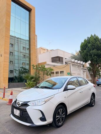 Jeddah, Vehicles, Cars & Trucks , SAR 40000,  Toyota Yaris,  2021,  Automatic,  110 KM,    1st Owner Yplus