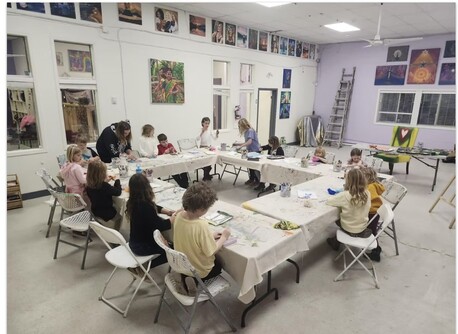 Vancouver, Lessons Offered, Why Choose Art Classes In Courtenay At Art Adventures?