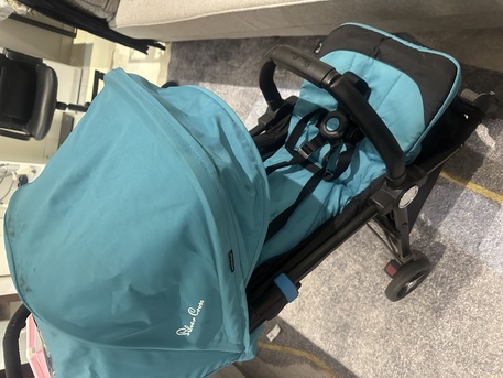 Al Rakah Al Shamaliyah, Baby & Kid Stuff, SAR 220,  Silver Cross Ultra-Compact Travel Foldable Stroller Pushchair