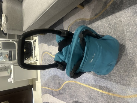 Al Rakah Al Shamaliyah, Baby & Kid Stuff, SAR 220,  Silver Cross Ultra-Compact Travel Foldable Stroller Pushchair