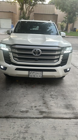 Khobar, Vehicles, Cars & Trucks , SAR 265000,  Toyata Land Cruiser,  2024,  Automatic,  14000 KM,   Toyota Land Cruiser 300 Series (GXR2 Trim)