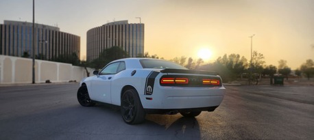 Al Malaz, Vehicles, Cars & Trucks , SAR 47500,  Dodge Challenger,  2014,  Automatic,  15900 KM,  Perfect Showroom Condition, Well Maintained