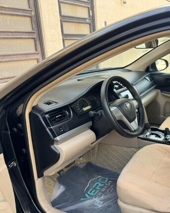Riyadh, Vehicles, Cars & Trucks , SAR 37500,  Toyota Camry,  2014,  Automatic,  348000 KM,  Camry  Black For Sale