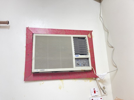 Jubail, Air Conditioners, SAR 550,  Window AC For Sale ( CARRIER 2.Ton)