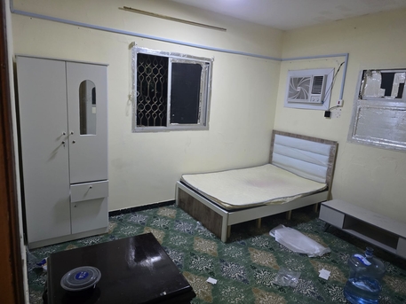 Al Malaz, Bedspace Wanted, SAR 800/month,  Furnished,  Executive Bed Space Available - Malaz -Jarir