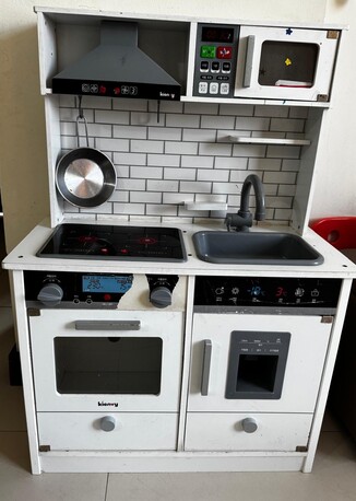 Juffair, Baby & Kid Stuff, BHD 15,  Kids Kitchen - Wooden Made