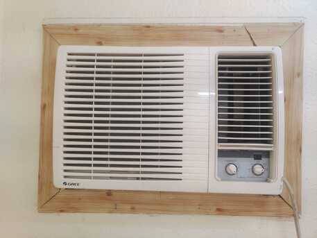 Jeddah, Air Conditioners, SAR 600,  GREE 1.5 Ton Window AC Units For Sale In Great Condition